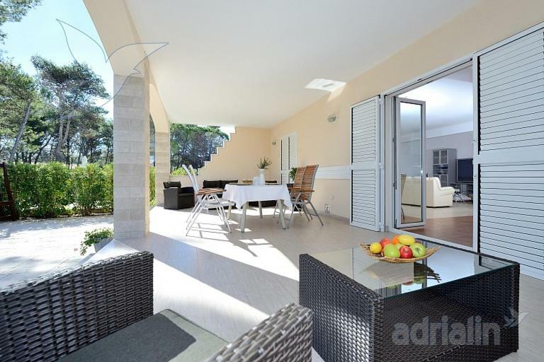 Mam Apartment Vir Exterior photo